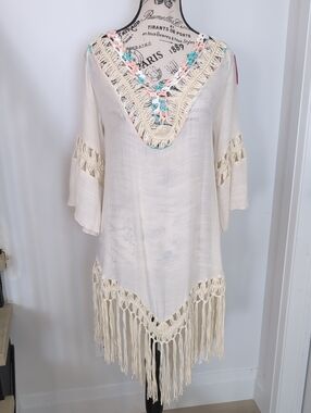 NVLT | Women's Beige Boho Crochet Fringe V-Neck Pom Pom Swimsuit Coverup